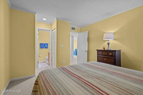 2509 W Fort Macon Road Atlantic Beach NC 28512