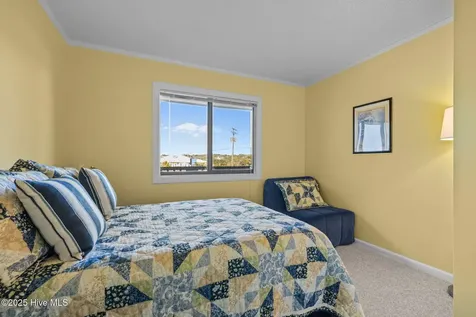 2509 W Fort Macon Road Atlantic Beach NC 28512
