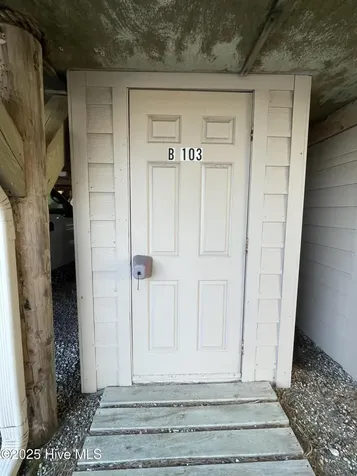 2509 W Fort Macon Road Atlantic Beach NC 28512