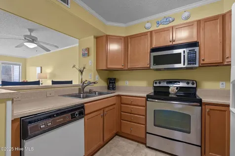 2509 W Fort Macon Road Atlantic Beach NC 28512