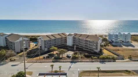 2509 W Fort Macon Road Atlantic Beach NC 28512
