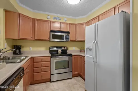 2509 W Fort Macon Road Atlantic Beach NC 28512