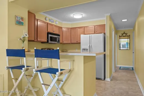 2509 W Fort Macon Road Atlantic Beach NC 28512