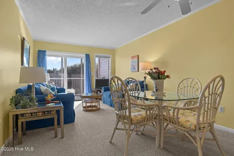2509 W Fort Macon Road Atlantic Beach NC 28512