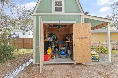 304 NE 47th Street Oak Island NC 28465