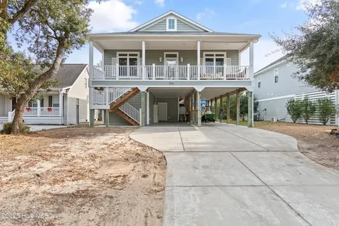 304 NE 47th Street Oak Island NC 28465