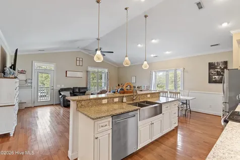 304 NE 47th Street Oak Island NC 28465