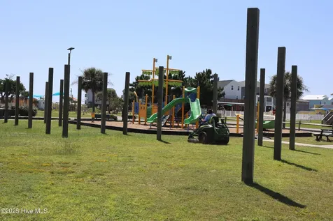 304 NE 47th Street Oak Island NC 28465