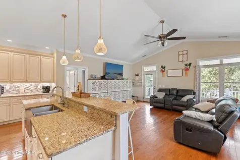 304 NE 47th Street Oak Island NC 28465