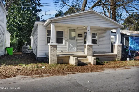 607 First Avenue New Bern NC 28560