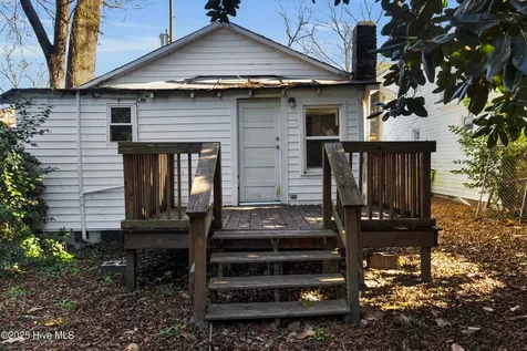 607 First Avenue New Bern NC 28560