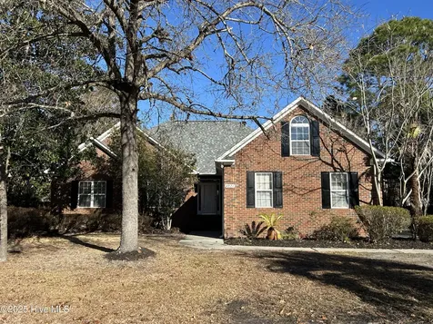 4921 Crosswinds Drive Wilmington NC 28409
