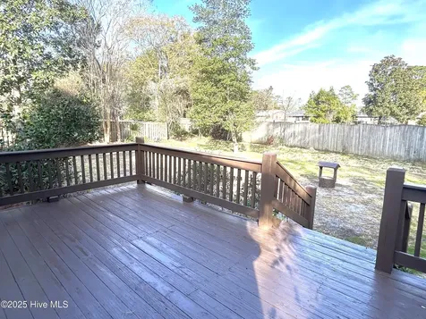 4921 Crosswinds Drive Wilmington NC 28409