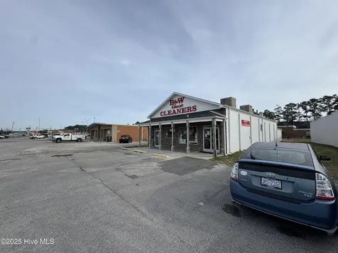1412 Live Oak Street Beaufort NC 28516