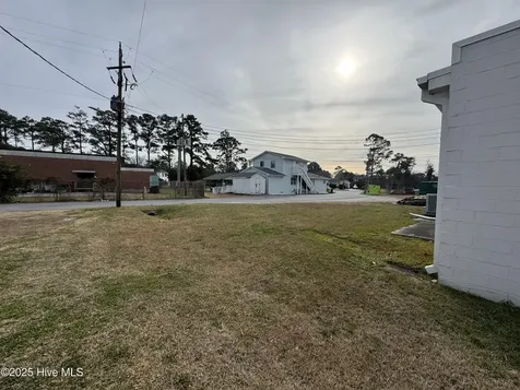1412 Live Oak Street Beaufort NC 28516