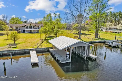 205 Anne Street Jacksonville NC 28540