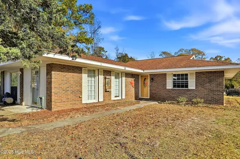 202 W Bedford Road Wilmington NC 28411