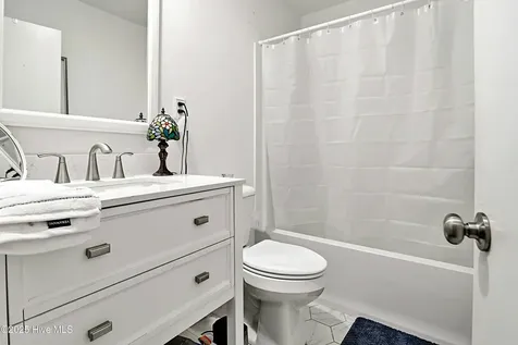 202 W Bedford Road Wilmington NC 28411