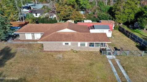 202 W Bedford Road Wilmington NC 28411