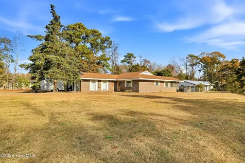 202 W Bedford Road Wilmington NC 28411