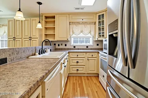 202 W Bedford Road Wilmington NC 28411