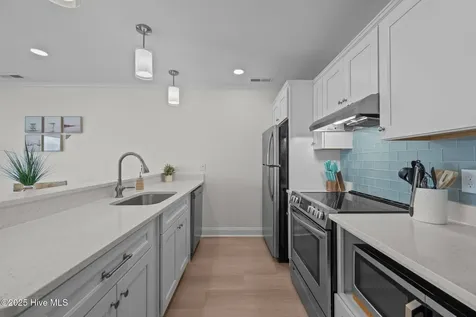 9100 Reed Drive Emerald Isle NC 28594
