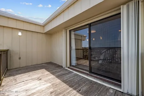 9100 Reed Drive Emerald Isle NC 28594