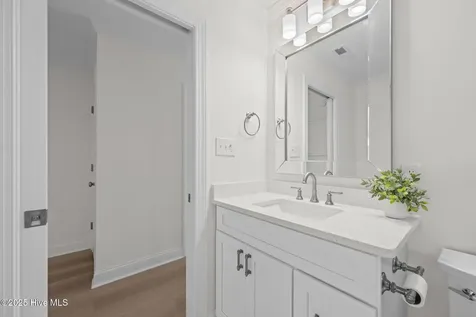 9100 Reed Drive Emerald Isle NC 28594