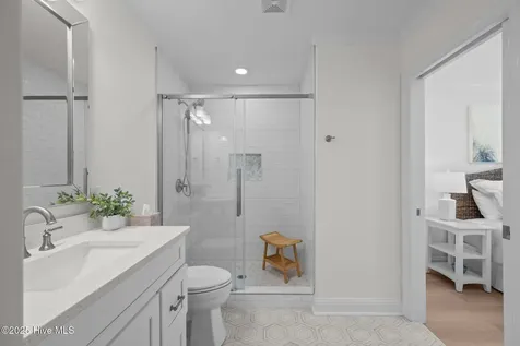 9100 Reed Drive Emerald Isle NC 28594