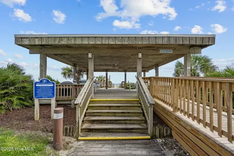 9100 Reed Drive Emerald Isle NC 28594