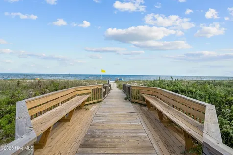 9100 Reed Drive Emerald Isle NC 28594