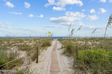 9100 Reed Drive Emerald Isle NC 28594