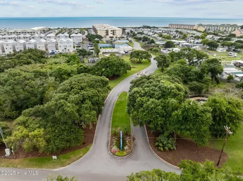 9100 Reed Drive Emerald Isle NC 28594