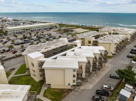 9100 Reed Drive Emerald Isle NC 28594