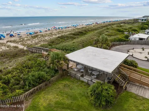9100 Reed Drive Emerald Isle NC 28594