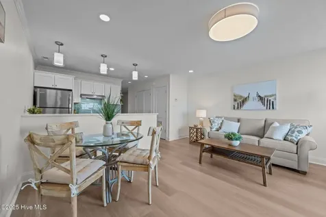 9100 Reed Drive Emerald Isle NC 28594