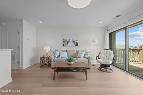 9100 Reed Drive Emerald Isle NC 28594