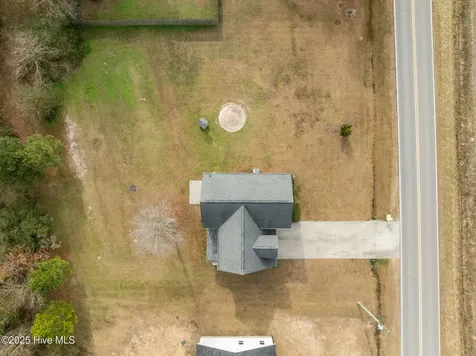 436 Huffmantown Road Richlands NC 28574