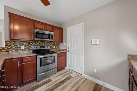 436 Huffmantown Road Richlands NC 28574