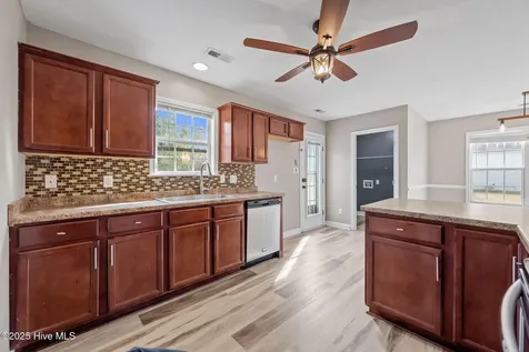 436 Huffmantown Road Richlands NC 28574