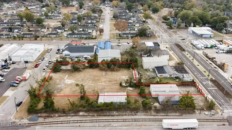 1403 S 5th Avenue Wilmington NC 28401