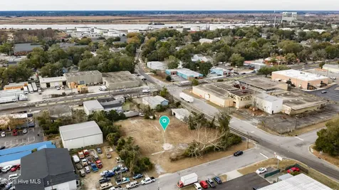 1403 S 5th Avenue Wilmington NC 28401