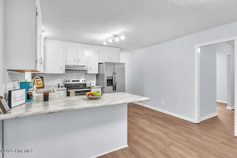 122 Carolina Circle Jacksonville NC 28546