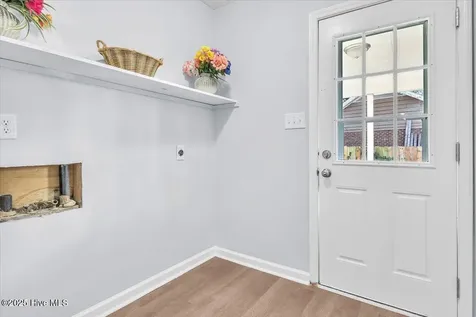 122 Carolina Circle Jacksonville NC 28546