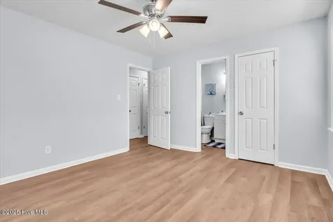 122 Carolina Circle Jacksonville NC 28546