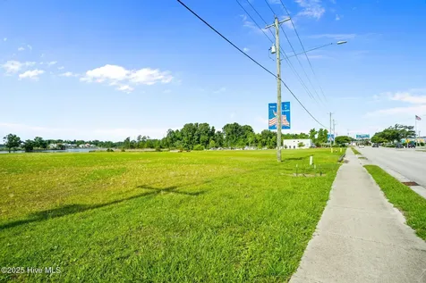 000 Old Bridge Street Jacksonville NC 28540