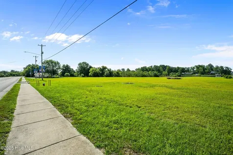 000 Old Bridge Street Jacksonville NC 28540