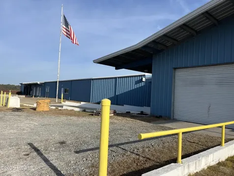213 Wilbur Pridgen Road Harrells NC 28444