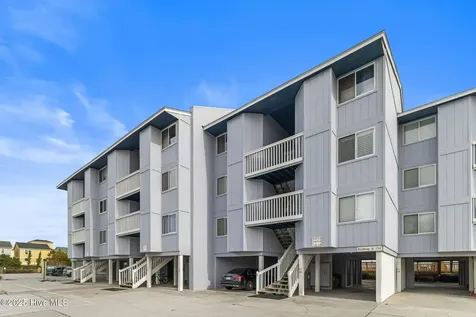 1311 Lake Park Boulevard S Carolina Beach NC 28428