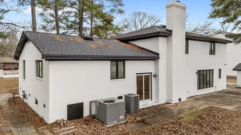 2417 Bel Air Avenue SE Wilson NC 27893